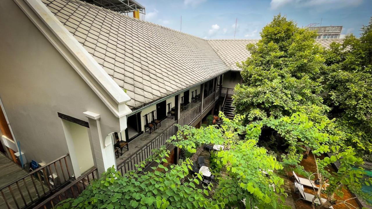 Villa Bangkok Exterior photo